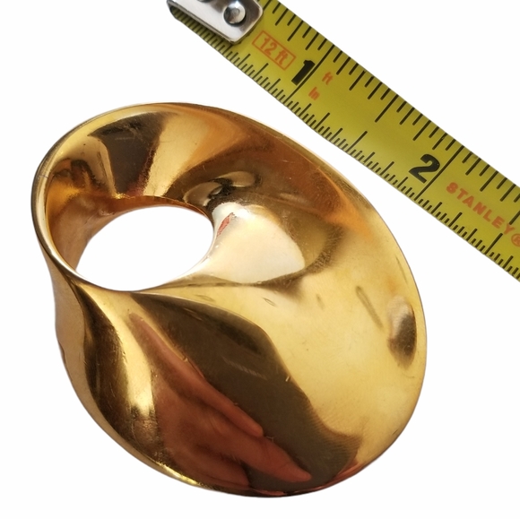 Vintage Mid Century Monet Oval Gold Tone Brooch Pin - Picture 11 of 12